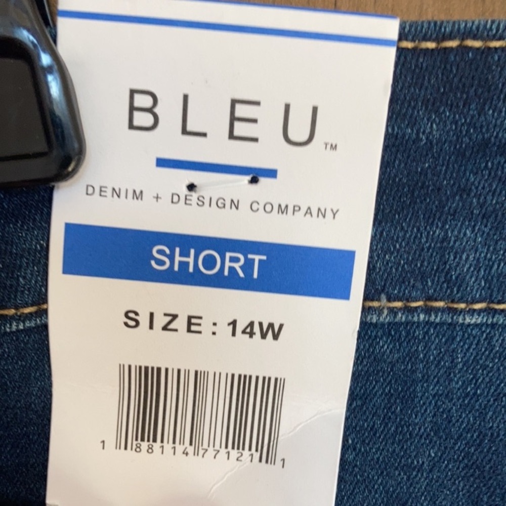 Bleu high rise stretch denim short w tummy control raw hem 14W - Picture 9 of 16